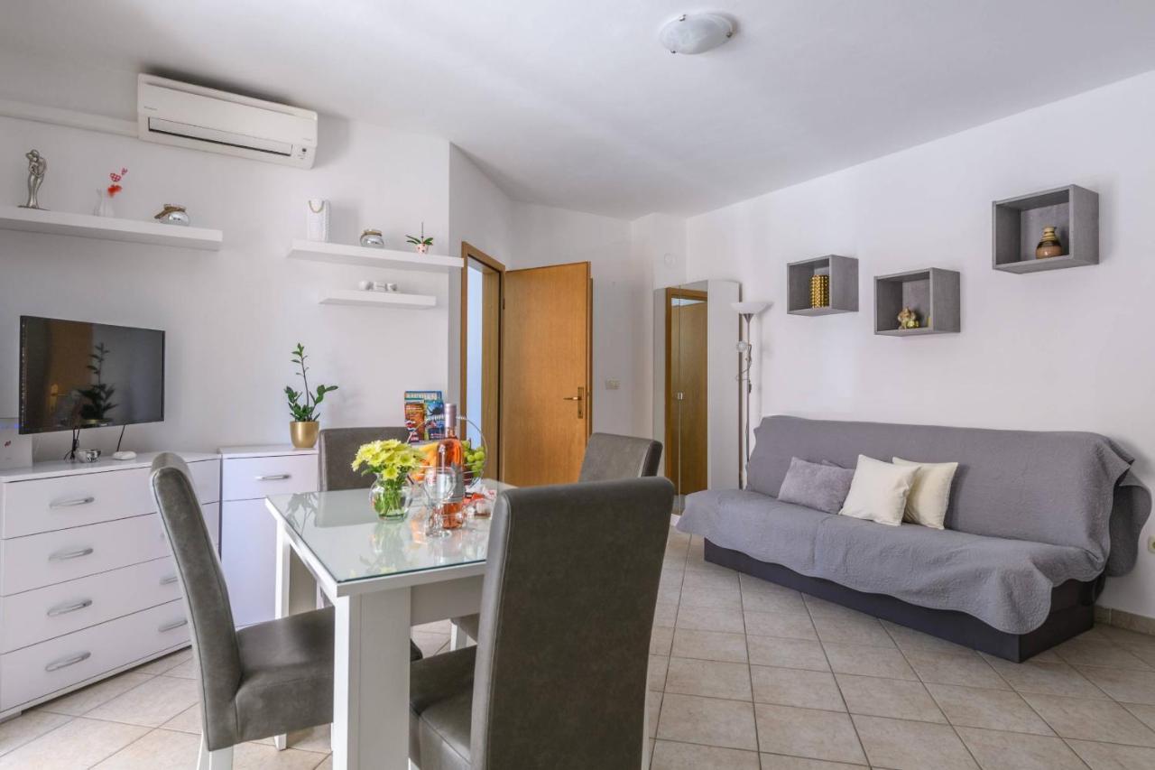 Apartment Sea Premantura Kültér fotó