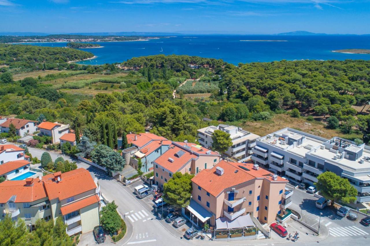 Apartment Sea Premantura Kültér fotó